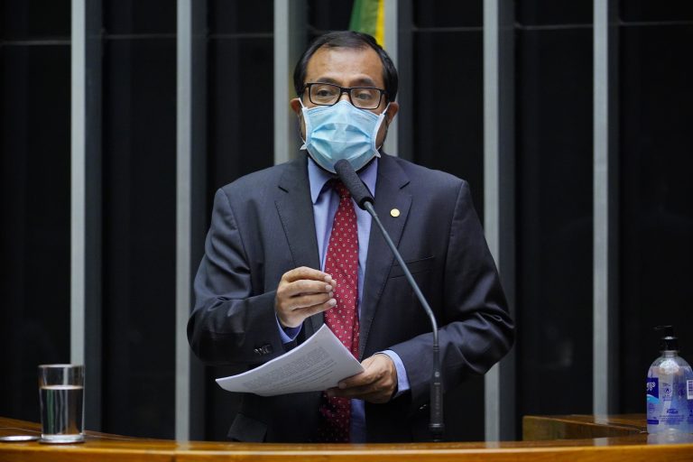 Discussão e votação de propostas. Dep. Camilo Capiberibe (PSB - AP)