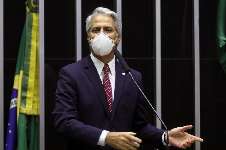 Discussão e votação de propostas. Dep. Alessandro Molon(PSB - RJ)