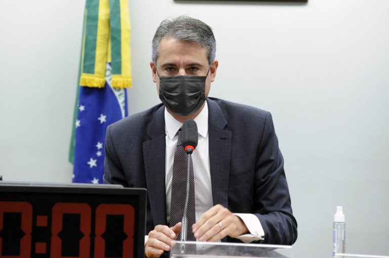 Audiência Pública - Intervenção do Estado no domínio econômico, parcerias celebradas pela Administração Pública e celebração de contratos de desempenho. Dep. Fernando Monteiro PP - PE