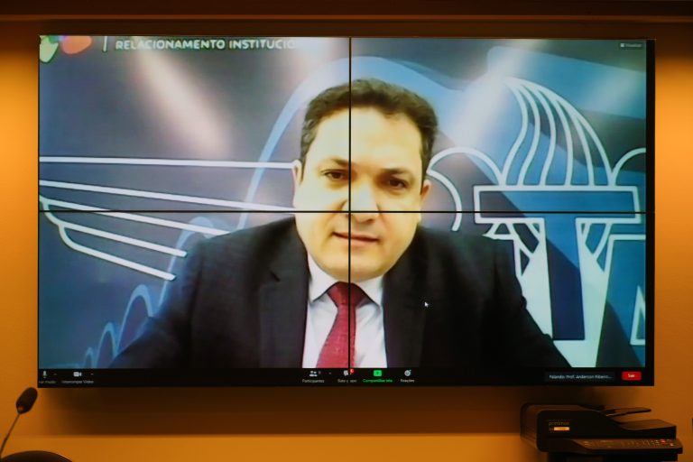 Anderson Correia participa de audiência pública virtual
