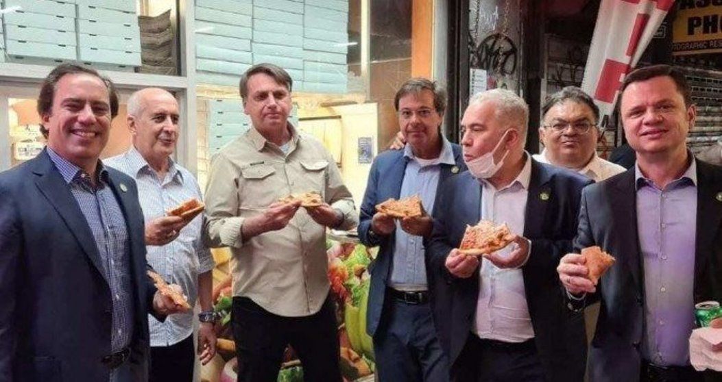 Bolsonaro ministros pizza
