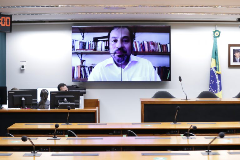 Projetos e propostas que o Brasil levará à Conferência do Clima COP26. Dep. Camilo CapiberibePSB - AP