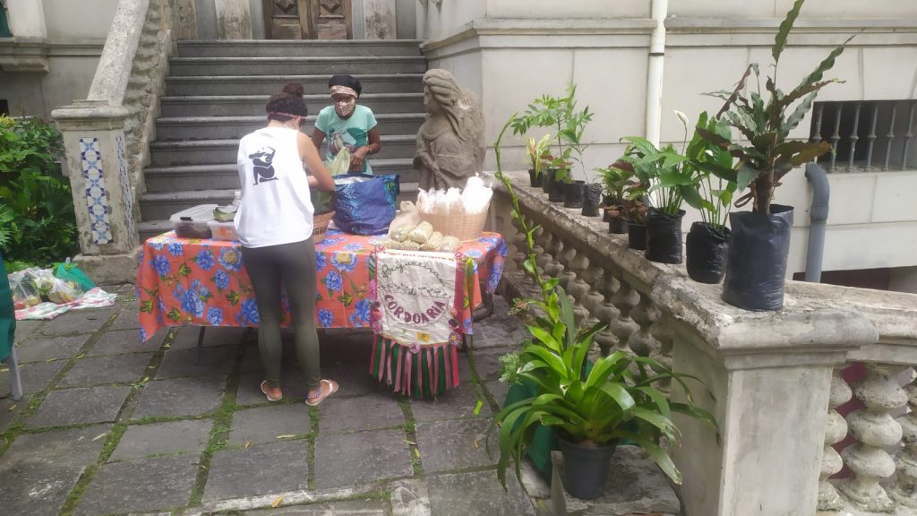 Feira agroecológica do MAB