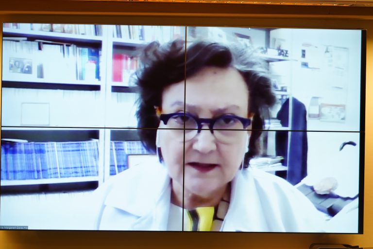 Audiência Pública - Dose de Reforço de Vacinas para Covid-19. Pesquisadora Médica da Escola Nacional de Saúde Pública da Fundação Oswaldo Cruz - Fiocruz, Margareth Dalcomo