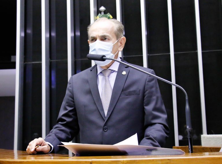 Deliberação do Projeto de Resolução do Congresso Nacional n°4 de 2021 - Amplia a transparência da sistemática de apresentação, aprovação e execução das emendas de relator-geral. Dep. Marcelo Castro MDB-PI