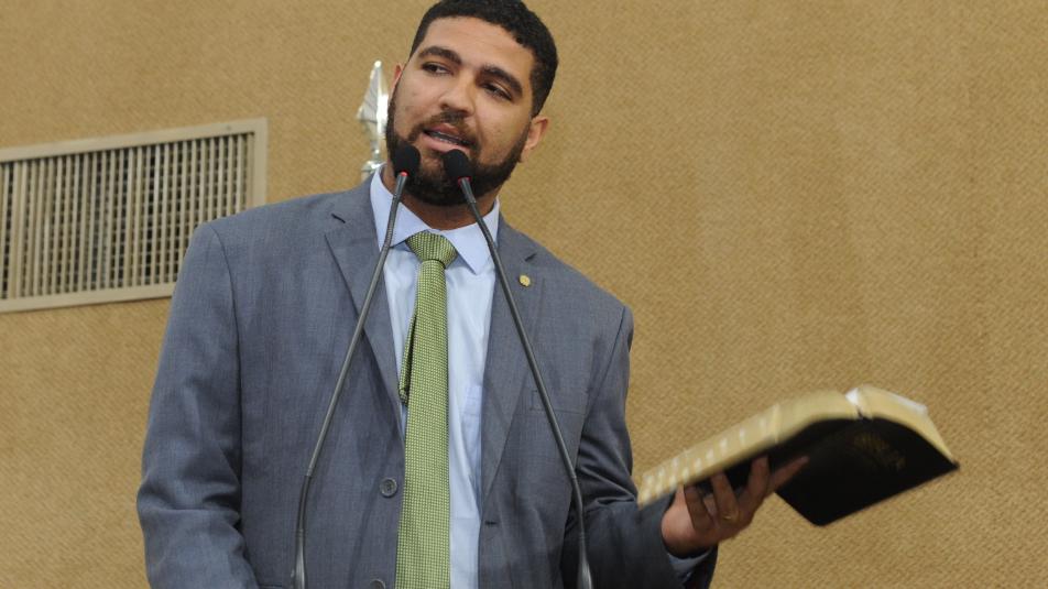 pastor-isidorio-filho