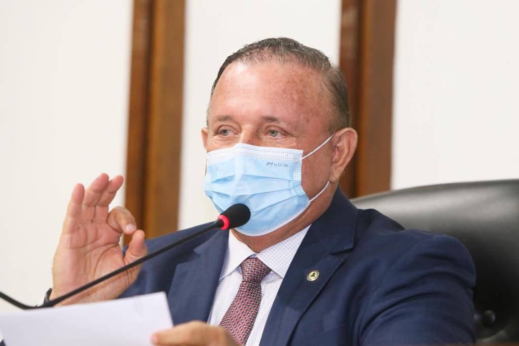 Adolfo Menezes
