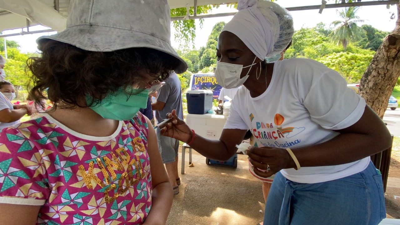 Crianças vacinação