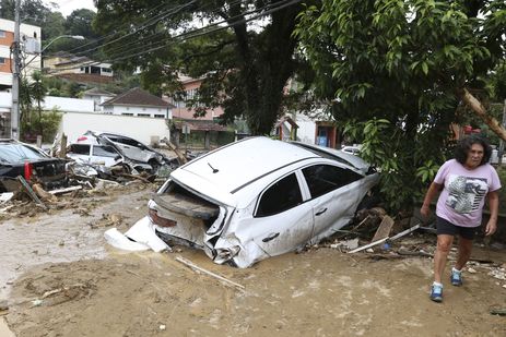 Bairro Castelânea em Petrópolis, após fortes chuvas que atingiram a região Serrana do Rio