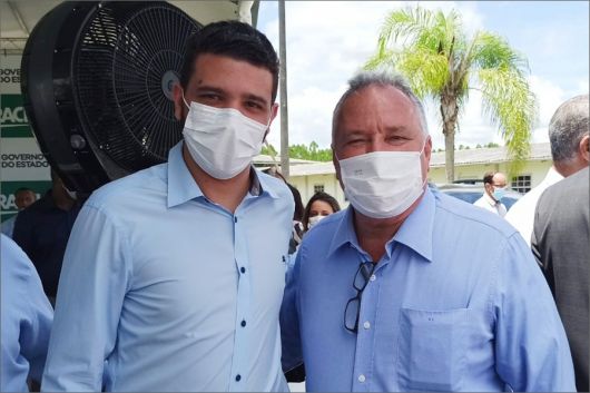 Neto Carletto e Ronaldo Carletto