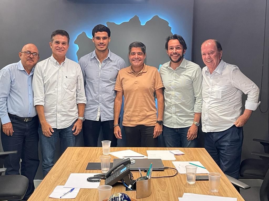 ACM Neto