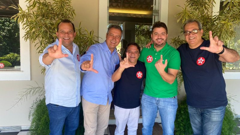 PT DAVI RIOS