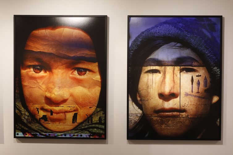 O fotógrafo e videoartista Arthur Omar realiza a exposição Retorno à Imagem: Afeganistão, no Sesc Copacabana, com sobreposições de imagens de sua viagem ao país 20 anos atrás.