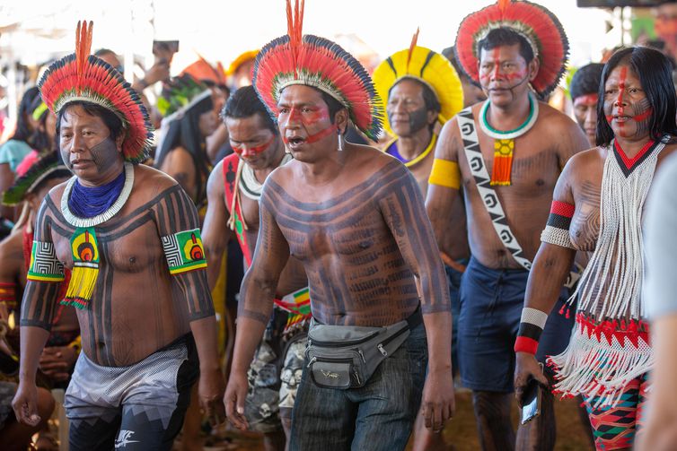 Brasília 26/04/2023 - Acampamento Terra Livre reúne milhares de indígenas de centenas de etnias de todas as regiões do país e tem como tema 