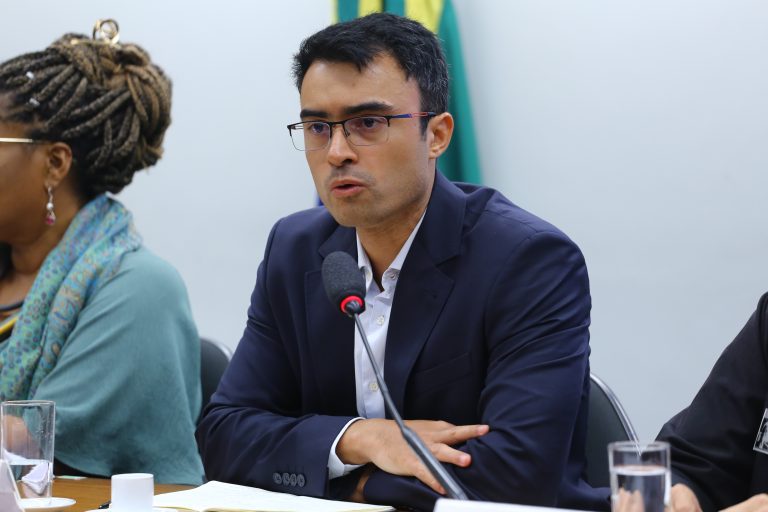 Audiência Pública - Violências cometidas contra crianças e adolescentes indígenas – Brasil. Ministério de Direitos Humanos e da Cidadania, Assis Da Costa Oliveira.