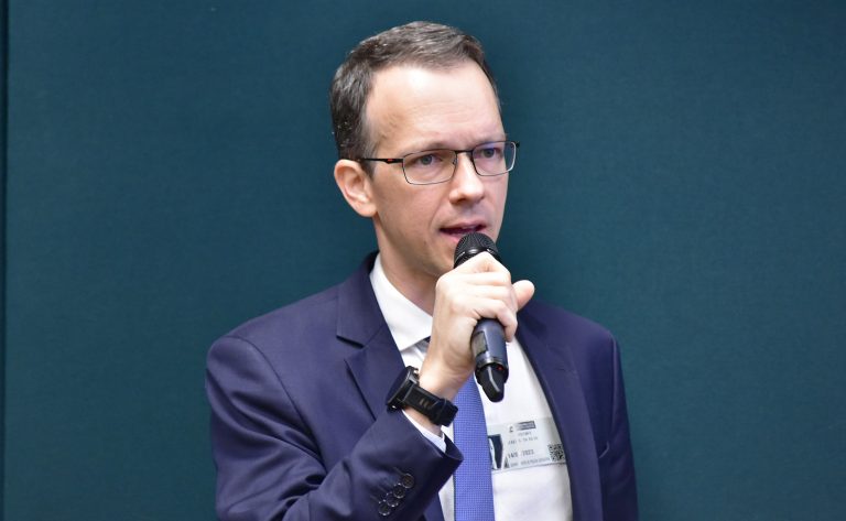 Audiência Pública – Perspectivas de descobertas de jazidas de petróleo e gás natural na margem equatorial. Diretor do Departamento de Políticas de Exploração e Produção de Petróleo e Gás Natural - Ministério de Minas e Energia, Rafael Bastos.