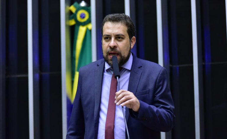Discussão e votação de propostas. Dep. Guilherme Boulos(PSOL - SP)