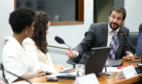 Brasília (DF) 04/05/2023 Comissão de Comunicação da Câmara discute Fake news e disseminação de ódio nas redes. João Brant da SECOM fala na comissão.
Foto Lula Marques/ Agência Brasil.