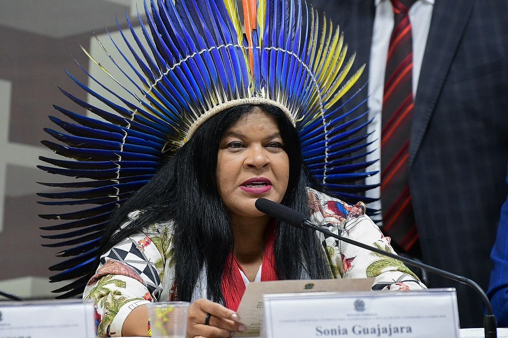 Capa_Marco temporal avança no Senado e Guajajara negocia tramitação mais longa