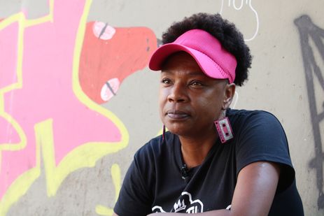 São Paulo (SP), 10/11/2023 - A rapper Sharylaine fala sobre a cultura Hip Hop no Largo de São Bento. Foto: Rovena Rosa/Agência Brasil