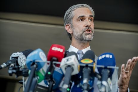 Brasília-DF, 14/11/2023, Augusto de Arruda Botelho Neto - secretário Nacional de Justiça, fala a imprensa sobre os repatriados vindos da Faixa de Gaza e estão no alojamento da Base Aérea. Foto: Rafa Neddermeyer/Agência Brasil