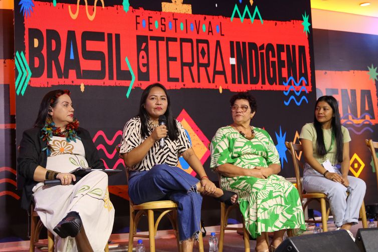 Brasília, DF 14/12/2023 Mesa de debate 