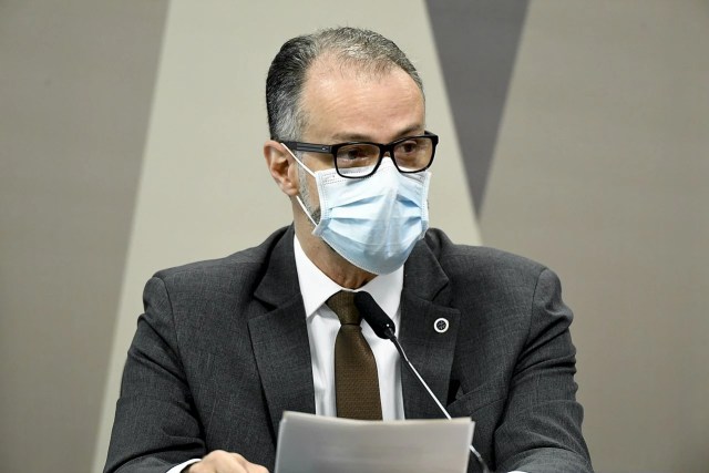 Antonio Barra Torres, direto da Anvisa