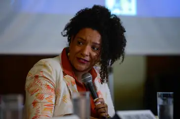 Rio de Janeiro (RJ), 30/08/2023 – A deputada estadual do Rio de Janeiro, Renata Souza (PSOL) durante o evento 48 Anos de Ousadia Feminista, ecos do seminário da ONU-ABI 1975,na sede da Associação Brasileira de Imprensa (ABI), no centro da