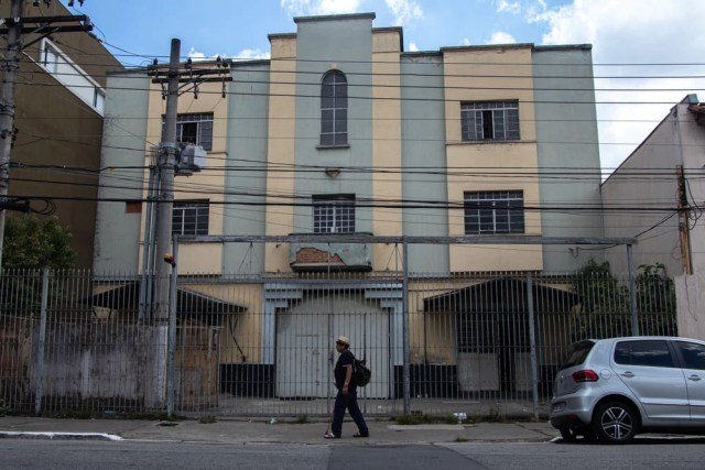 Fachada do Presídio do Hipódromo, usado para deter opositores políticos durante a ditadura