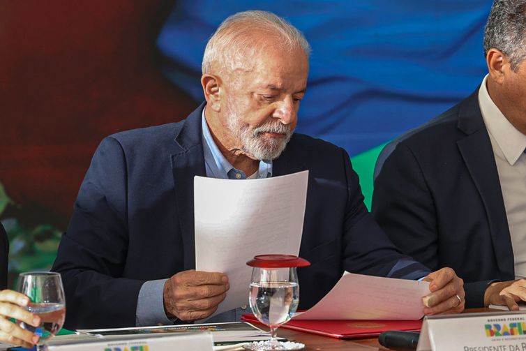 Brasília (DF) 15/04/2024 – O presidente Luiz Inácio Lula da Silva participa da cerimônia Apresentação do Programa Terra da Gente para a Reforma Agrária
Foto: Valter Campanato/Agência Brasil