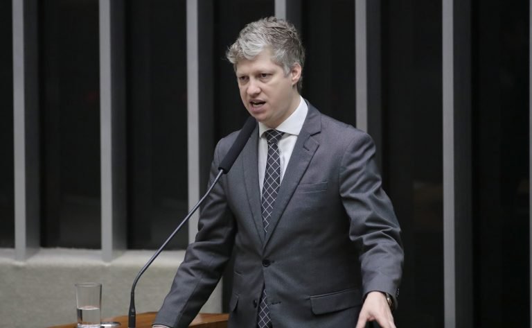 Discussão e votação de propostas. Dep. Marcel van Hattem(NOVO - RS)