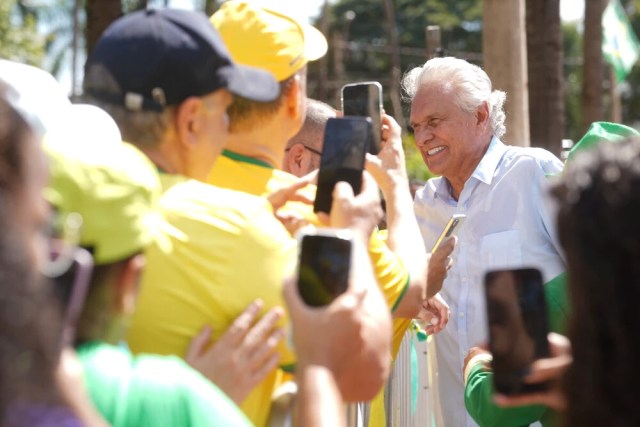 Então governador Ronaldo Caiado. Ele comprou 10 mil acessos ao programa espião First Mile da Cognyte